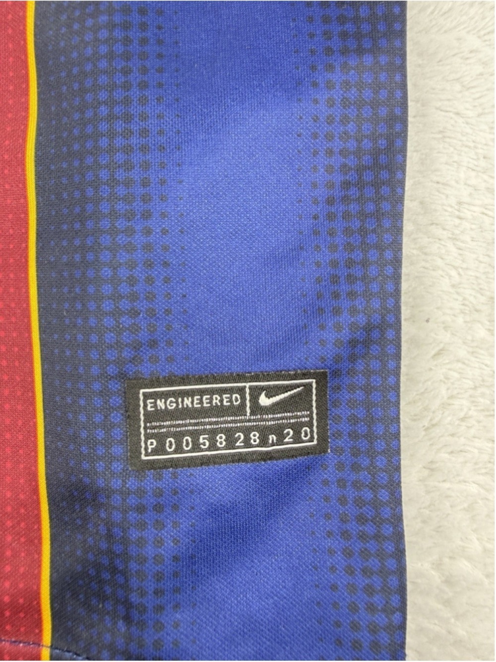 Nike FC Barcelona 2020-2021 Home Stadium Lionel Messi Men's Size Medium Jersey - Picture 9 of 15
